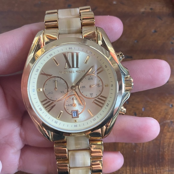 NEW Michael Kors Women’s Two-toned watch - Picture 1 of 5